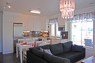 Villa Onnelan keittiö